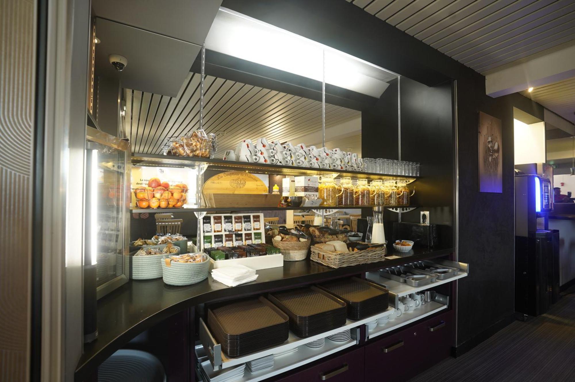 Anais Hotel Bourges Nord Saint-Doulchard Kültér fotó