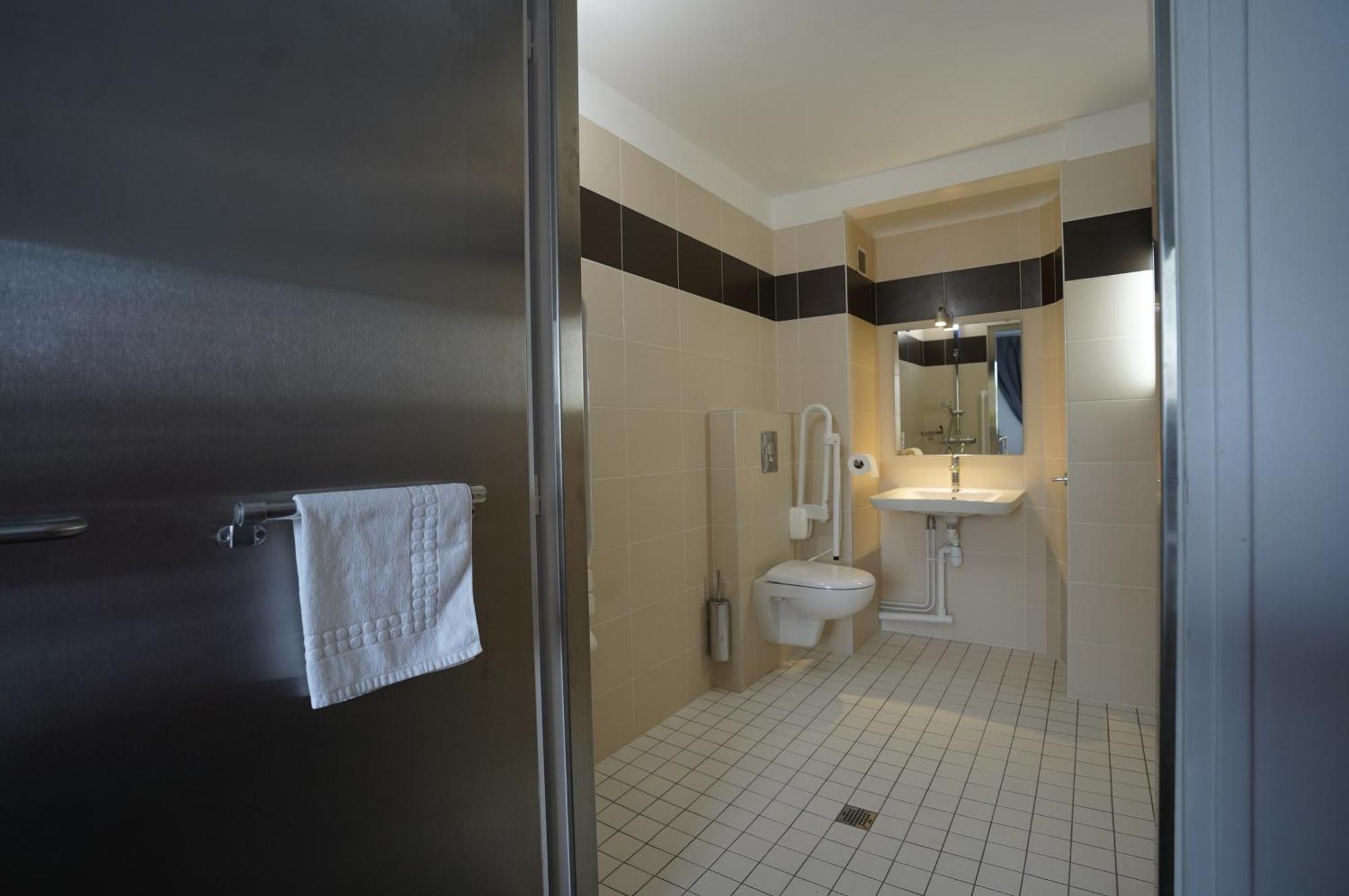 Anais Hotel Bourges Nord Saint-Doulchard Kültér fotó