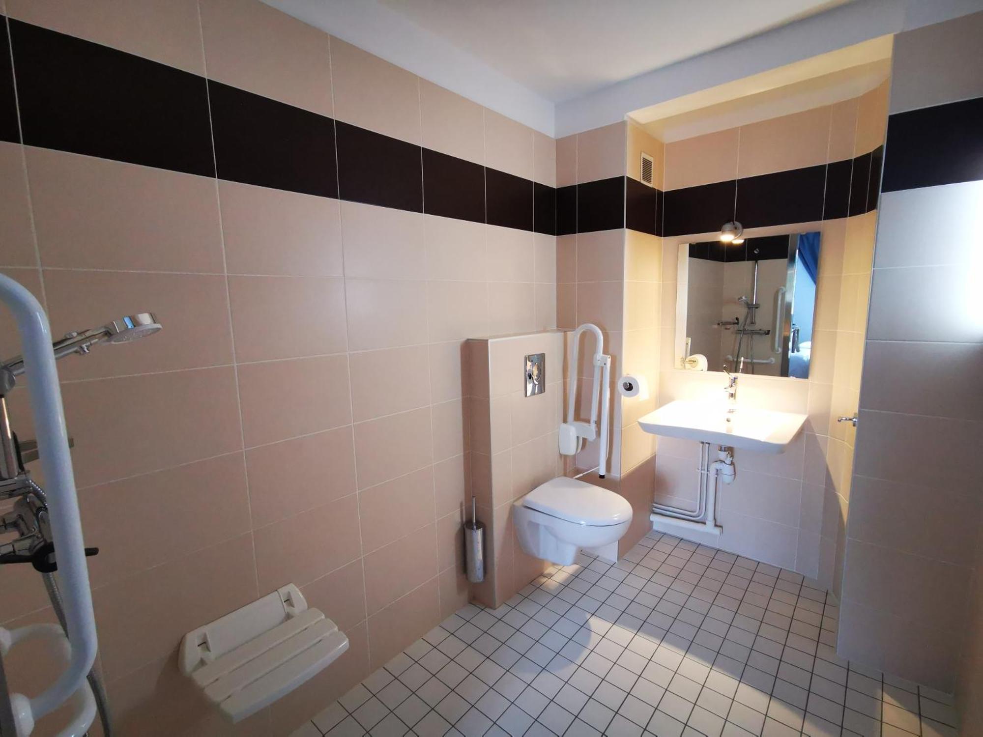 Anais Hotel Bourges Nord Saint-Doulchard Kültér fotó
